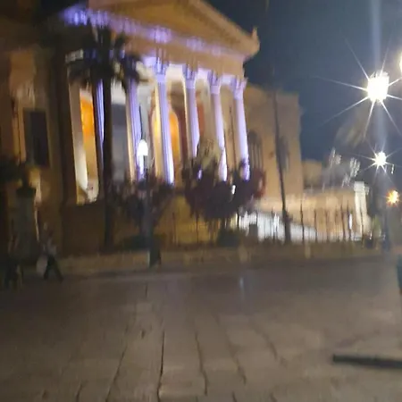 La Maison De La Sicile * Palermo